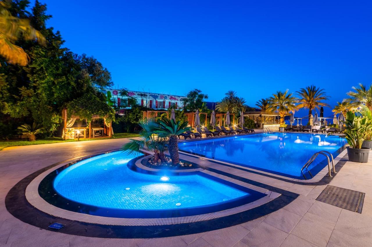 Moyo Luxury Hotel & Beach Bodrum Exterior photo